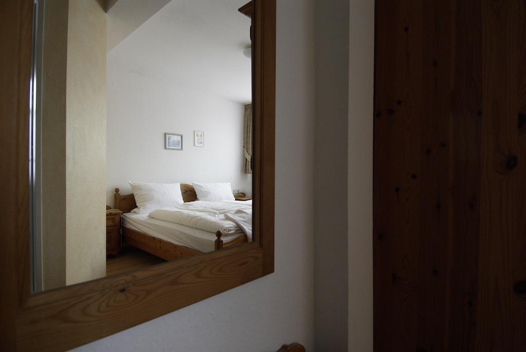 Hotel Regina Zirndorf Habitación foto